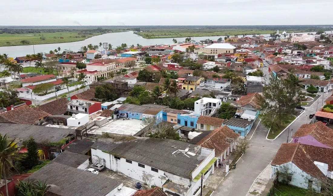 Vista aérea de la manzana donde se ubica la propiedad
