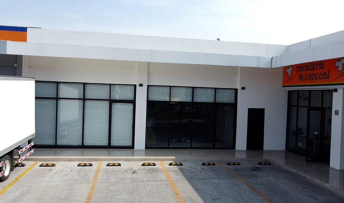Terreno en venta en Col. Nora Quintana de Velázquez, Cosamaloapan