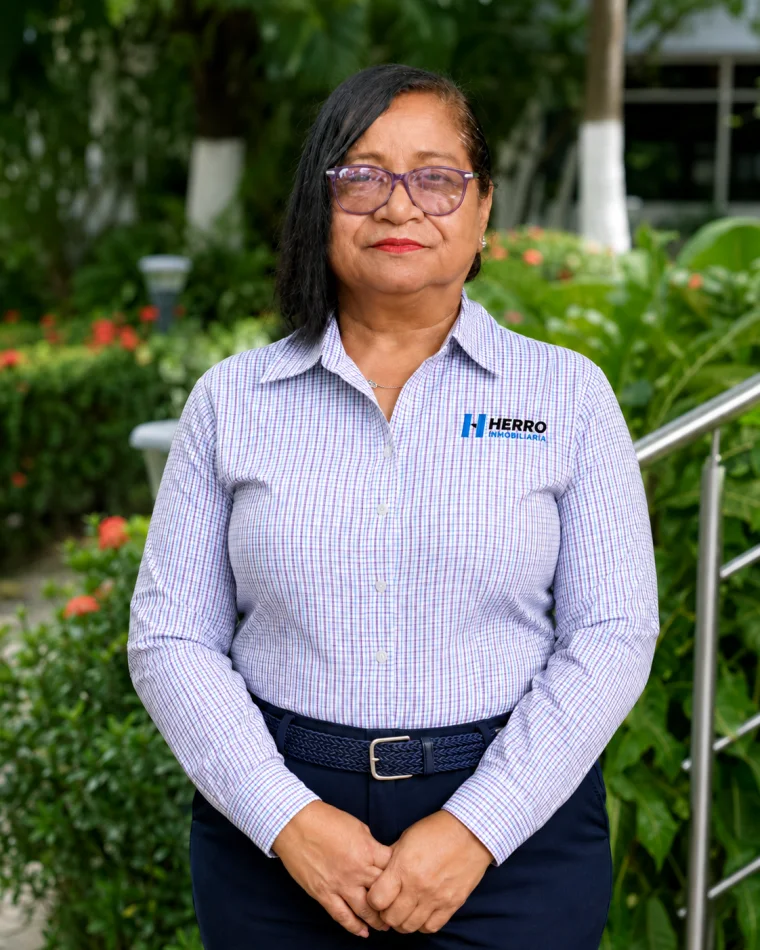 Anabel Contreras Hdez., Depto. Contable, integrante de Inmobiliaria Grupo Herro